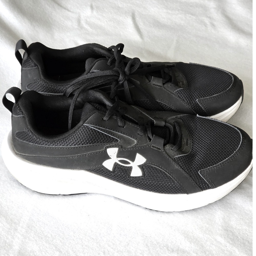 Under Armour Charged Assert 9 Mens Running Shoes Black White 4E Wide 3024852-001